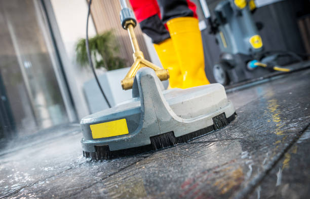Best Garage Pressure Washing  in Leadville North, CO